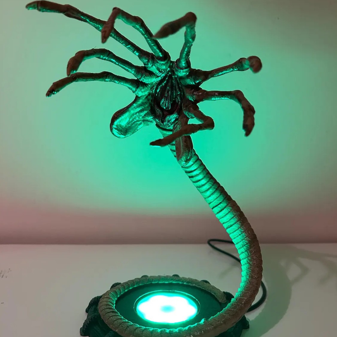 Alien Facehugger Lamp Nightlig - Lighting Decoration Ideas 评论和价格